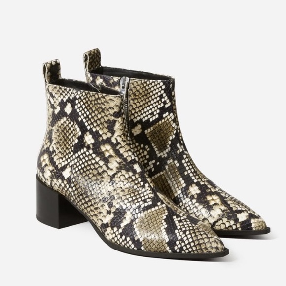 Everlane The Boss Boot - Picture 1 of 10